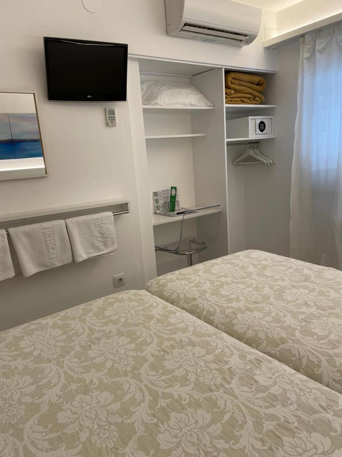 Hostal Marina קדאקז מראה חיצוני תמונה