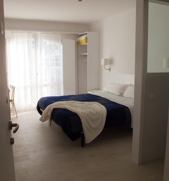 Hostal Marina קדאקז חדר תמונה