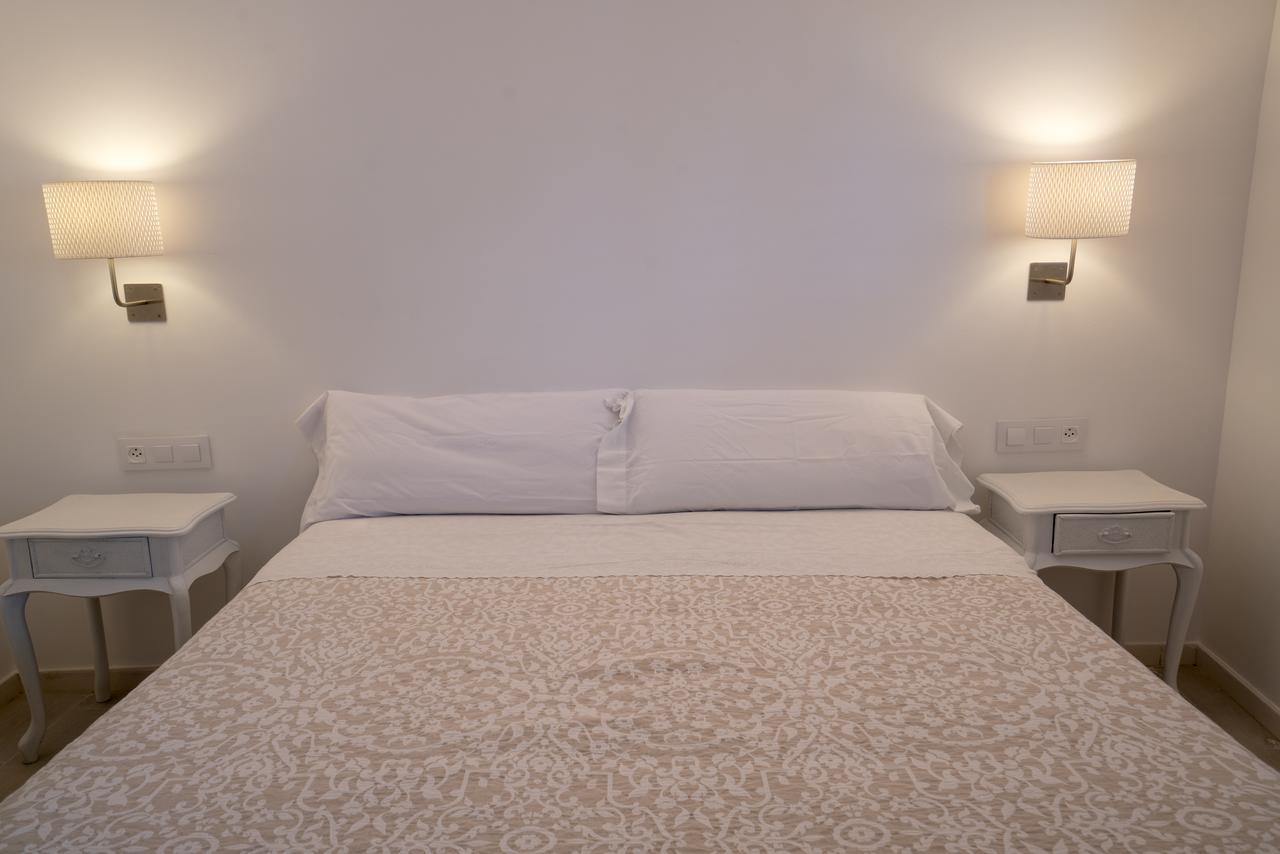 Hostal Marina קדאקז מראה חיצוני תמונה